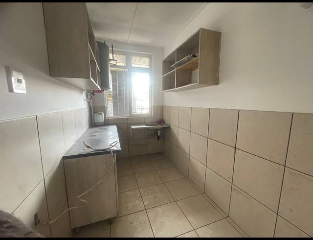 1 BEDROOM APARTMENT TO LET IN SEA VIEW